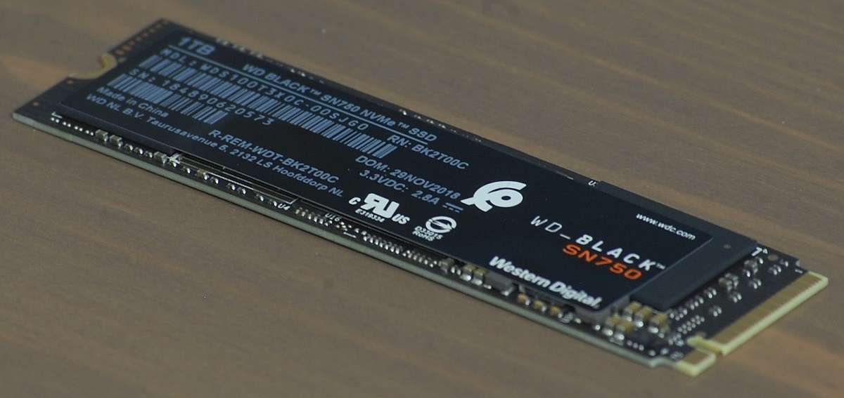 Чем отличаются SSD M.2 NVMe x2 и x4?