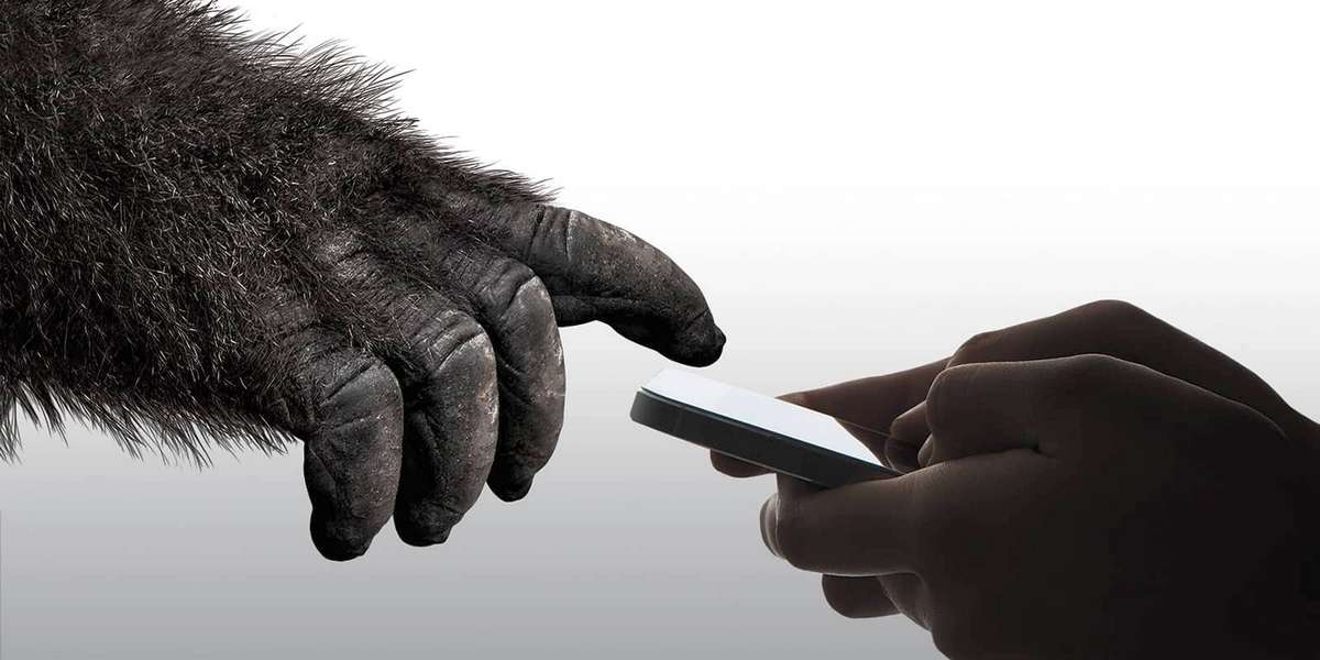 Защитные стекла Gorilla Glass и разница между их поколениями