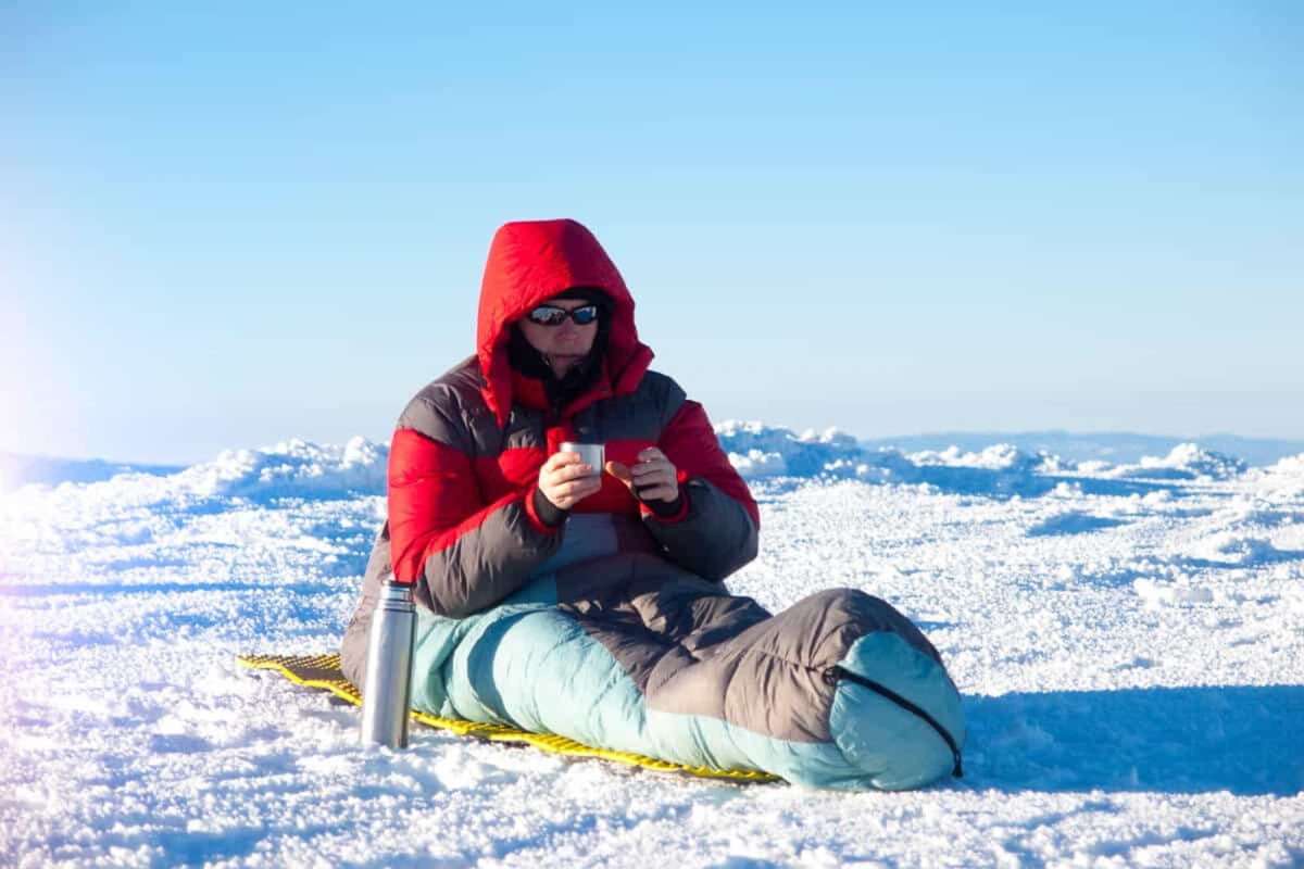 ТОП-5 спальных мешков-коконов на температуру -10 °C