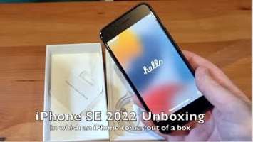 Apple iPhone SE 2022 Unboxing