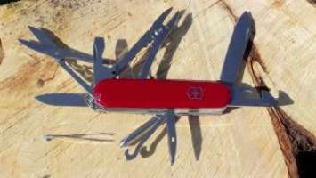 VICTORINOX SWISS ARMY DELUXE TINKER