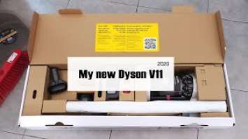 Dyson V11 absolute Review | Dealing with husky dog hair | ביקורת לשואב החדש שלי דייסון v11