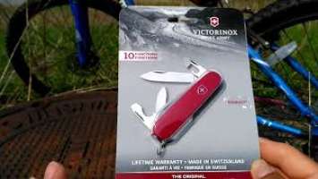 victorinox bantam on a blister of a recruit!