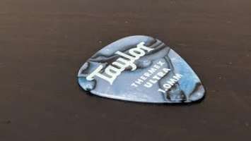 Taylor Thermex Ultra 1.00mm guitar pick review