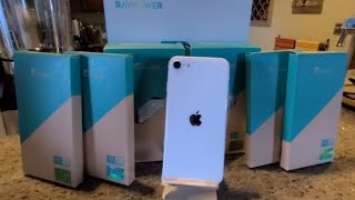 Apple iPhone SE 2020 iBlason Unboxing and Giveaway Which one do you want?