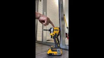 Dewalt Atomic Compact Impact Driver in Action DCF850