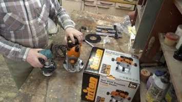 Фрезеры Makita RT0700CX2 и Triton 2400. Слон и моська.