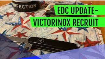 Swiss Army Sunday EDC Update - Reviewing the Victorinox Recruit an Amazingly simple carry option