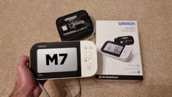 OMRON M7 Intelli IT AFIB blood pressure monitor - Review and Unboxing