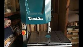 Makita lb1200f месяц работы