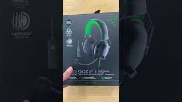 I bought the best rated gaming headset! (Razer Blackshark V2 SE Unboxing) #music #shorts #gaming