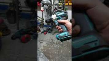 Makita DHP486z Chuck locking problem!