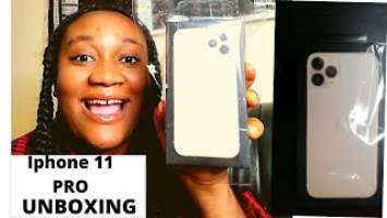 Unboxing my iphone 11 pro gold 2020!!!