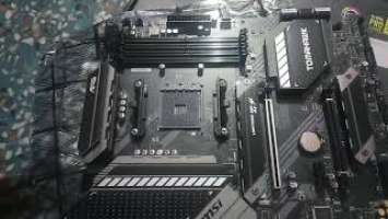 MSI MAG B550 Tomahawk Motherboard Unboxing