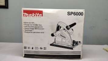 Unboxing Makita SP6000 - Plunge Cut Circular Saw 165mm - 1300W - 6 Speed