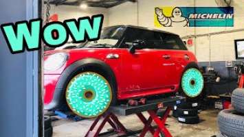 MINI JCW MICHELIN PILOT SPORT 4...