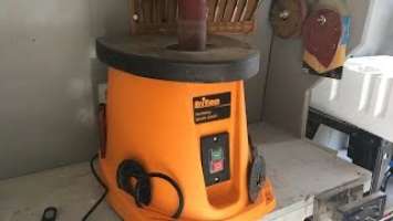 Triton TSPS450 oscillating spindle sander unpacking