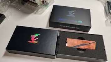 Gigabyte Aorus NVMe Gen4 SSD 2 TB short unboxing! So sick! #powspc