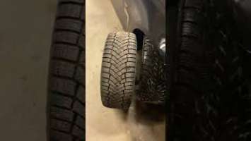 Pirelli Ice zero FR vs Nokian hakka R3. 1000km test