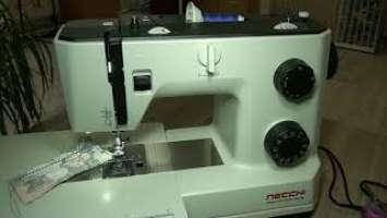 Обзор швейной машины Necchi Q132A
