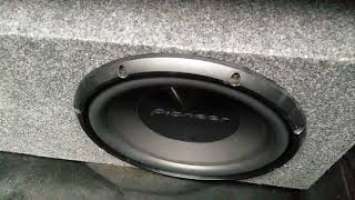 Woofer pioneer ts-a300d4, hifonics brutus 1000.1 y restaurador krack.(Pollito)