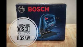 Unboxing BOSCH GST 700 Professional Jigsaw