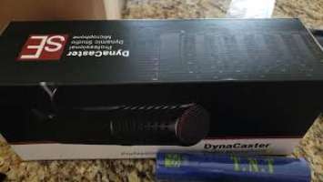 sE Electronics Microphones After 2 Months Review Roundup Neom USB DynaCaster and V7 Black