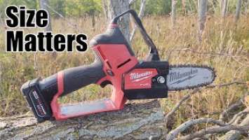 Milwaukee M12 FUEL Hatchet 6" Chain Saw Review 2527-21 | Is It Right For You?